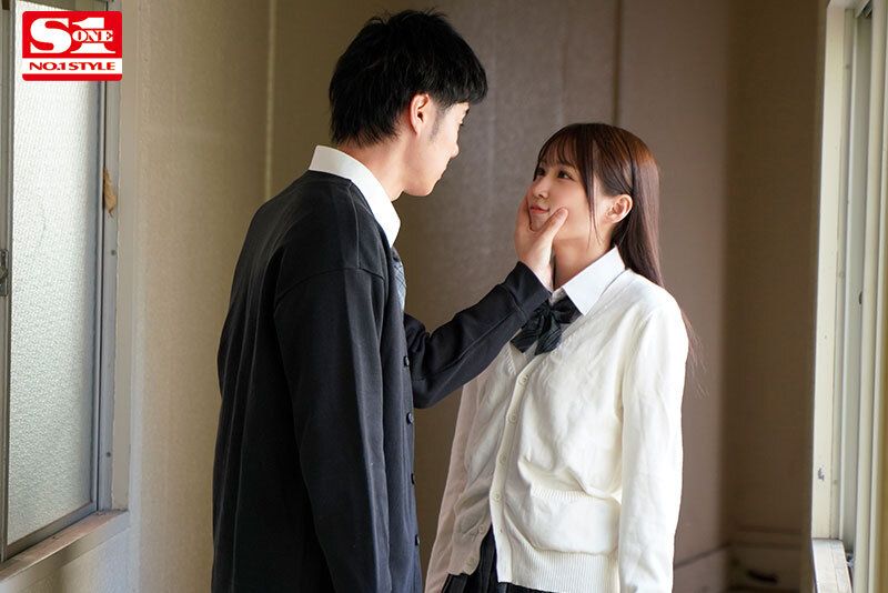 幼馴染とふざけて始めたSMプレイがスクール水着でセックスするまでに発展ｗｗｗ幼馴染にふざけてSMプレイしてみたら…ドMに目覚めていいなり敏感マゾペットに― 未歩なな