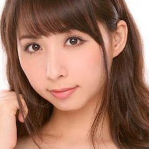 大沢佑香