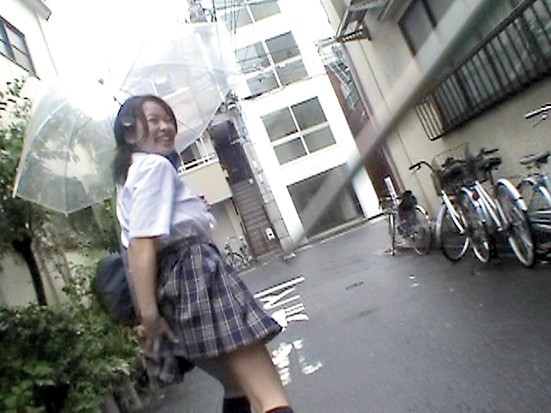 女性のパンティが見えたらなんかドキドキしますよねｗｗｗ