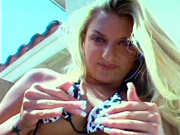 僕の股間を熱くするドスケベな変態外国人女性が居たのでご覧下さいｗｗｗ