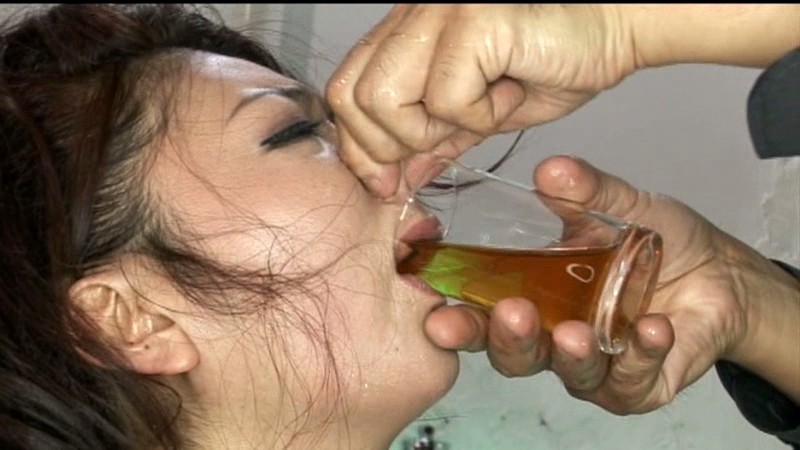 ドМの女達を悦ばせるハードなSMプレイを楽しんでいるｗｗｗ